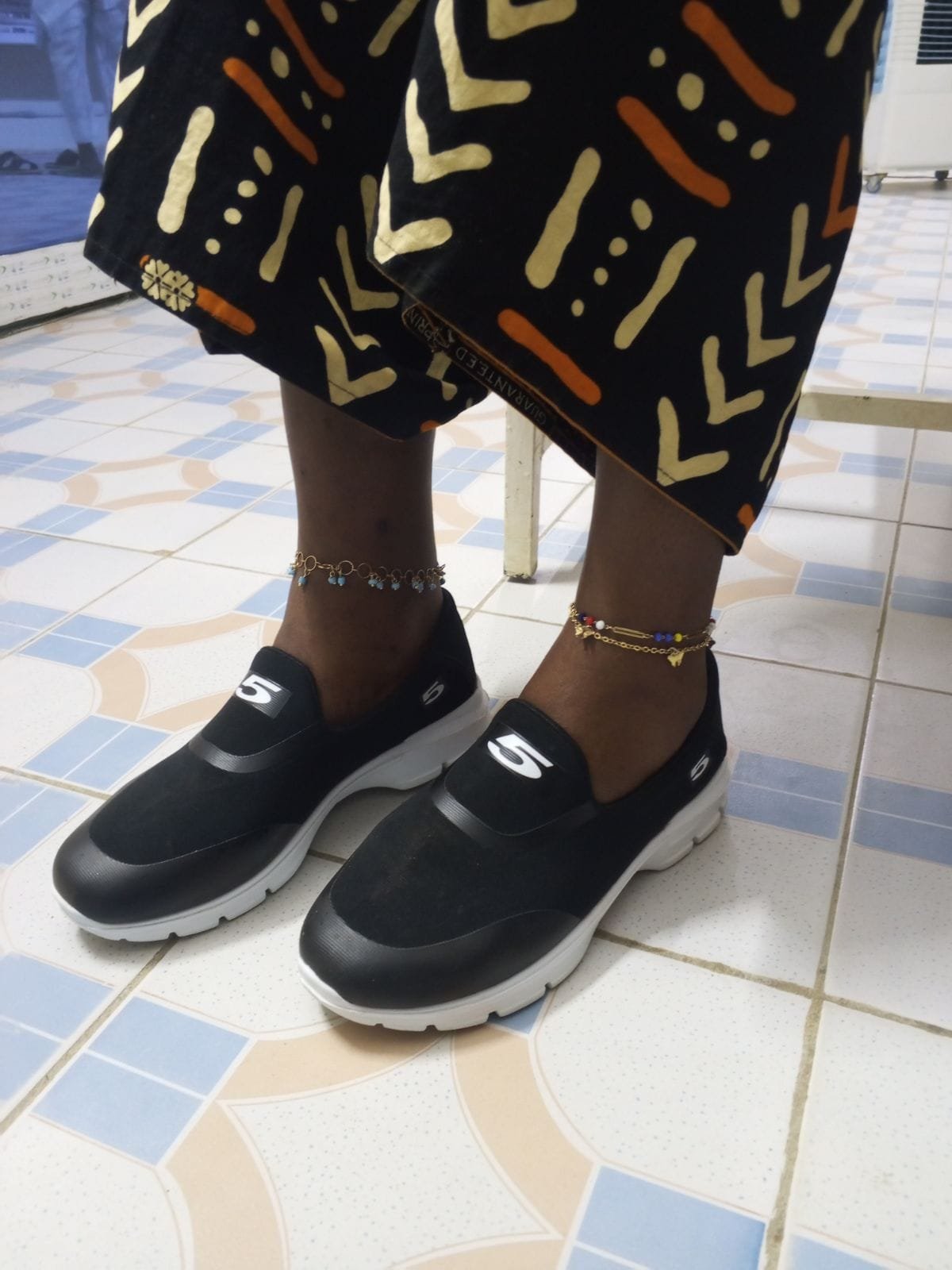Chaîne de cheville au Tchad : Tradition et modernité en harmonie