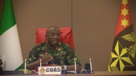 Unité régionale : l&rsquo;armée nigériane appelle à la solidarité contre