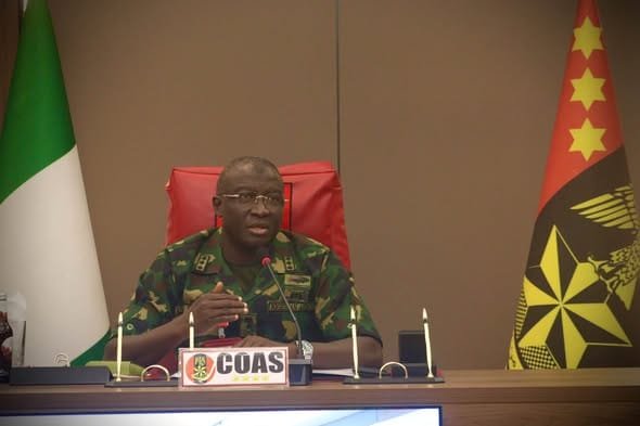Unité régionale : l&rsquo;armée nigériane appelle à la solidarité contre