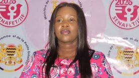La ministre proscrit le partage de documents officiels en ligne