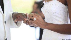 Mariage : pourquoi les unions durent-elles moins longtemps ?