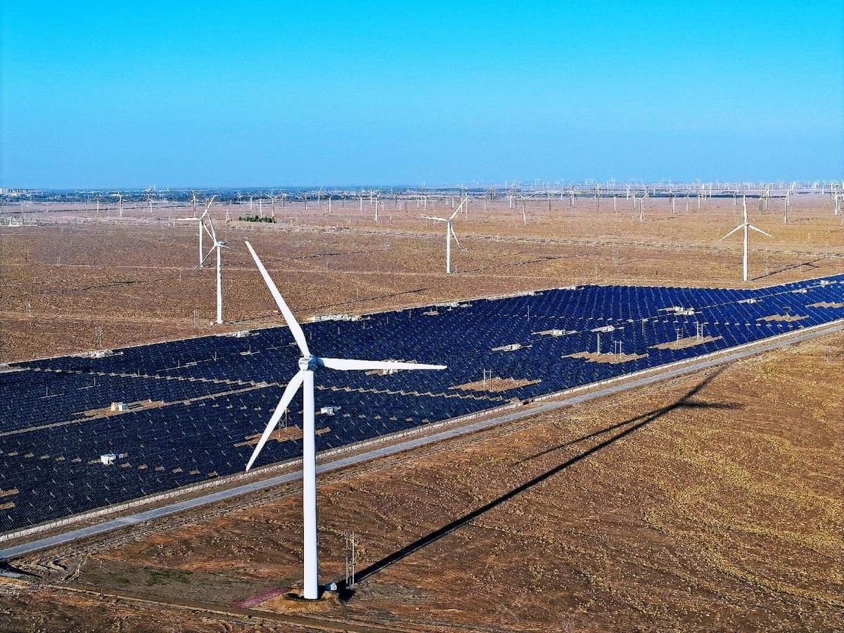 Wind-and-solar-facilities-operate.jpg