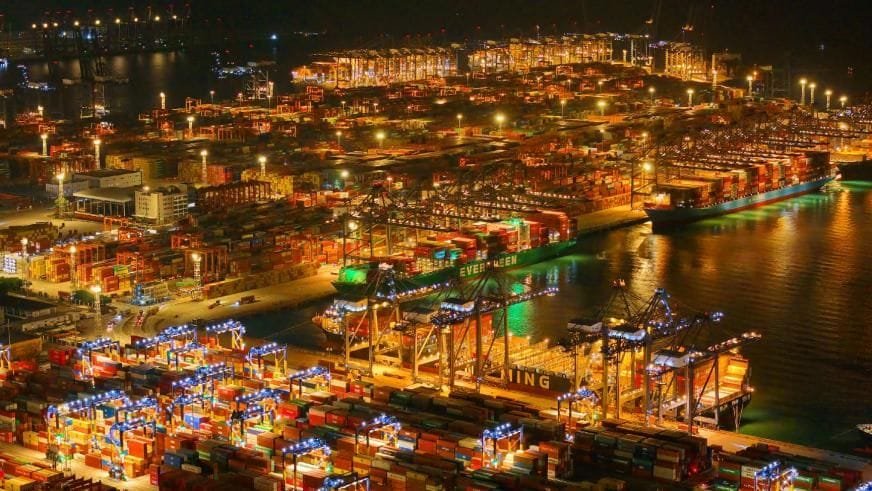 Yantian-Port-in-Shenzhen.jpg