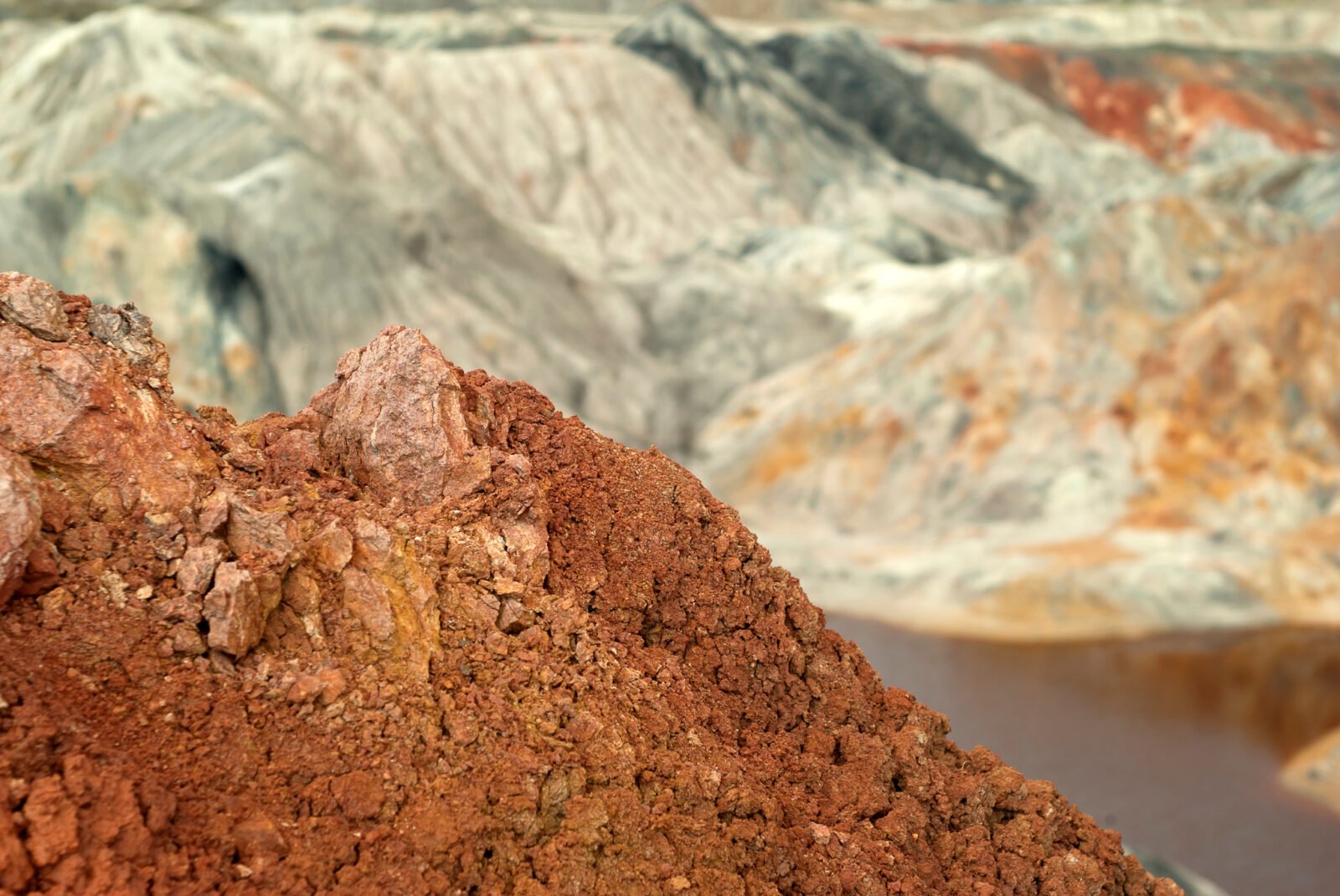 Niamey relance un projet d&rsquo;uranium avec Atomic Eagle