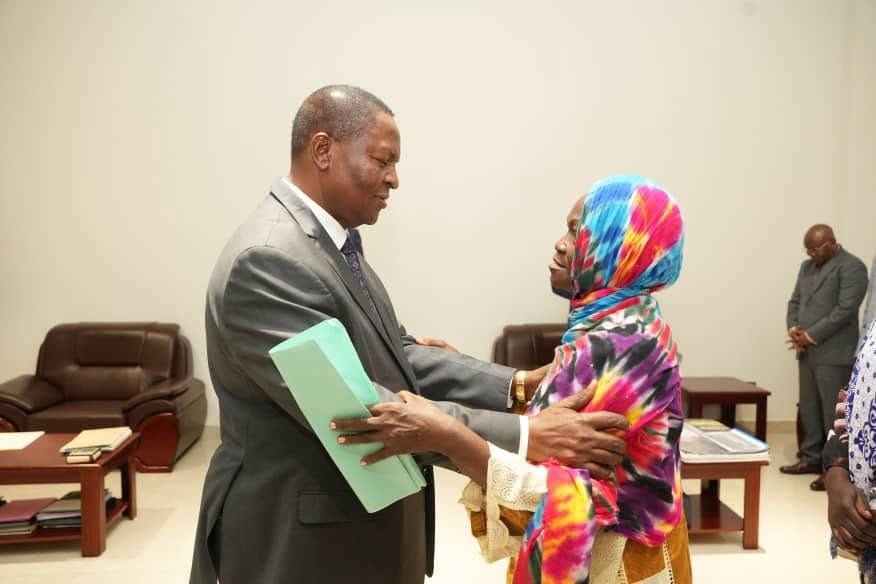 Centrafrique : Touadéra accueille les trois ex-otages de Bambouti