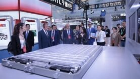 Comment la Chine utilise les véhicules électriques pour stabiliser